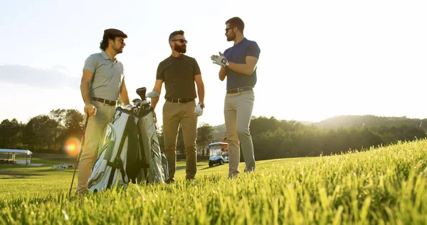 Three Handsome Male Golf Players Talking Holding Golf Bag Nice — Foto Stock