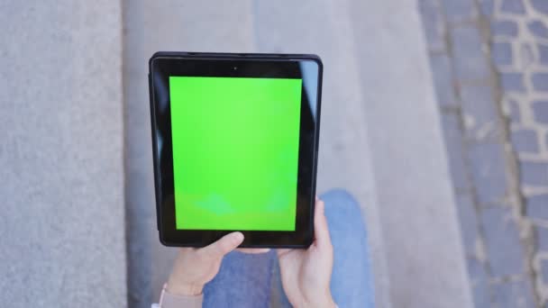 Close Woman Hands Holding Black Tablet Computer Green Screen Chroma — Stock video