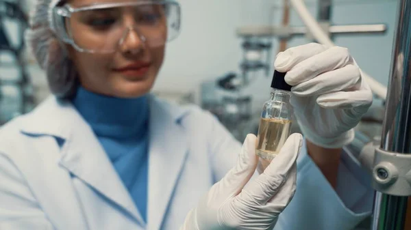 Scientist Test Cbd Hemp Oil Product Curative Cbd Lab Hemp — Stock fotografie