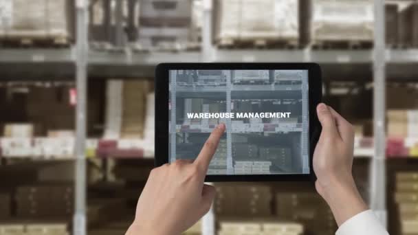 하우스 Warehouse Management 패키지 전달을 실시간으로 감시하기 컴퓨터에서 소프트웨어를 배포에 — 비디오
