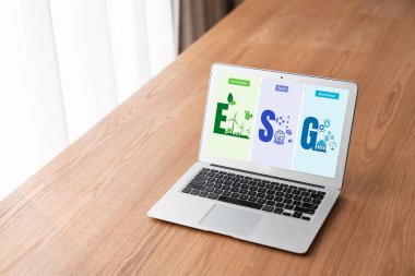Model işletmelerin ESG çevresel yönetim politikası yüksek ESG puanı elde etmek için bir standart belirler