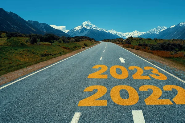 2023 Viaje Por Carretera Año Nuevo Concepto Visión Futura Paisaje — Foto de Stock