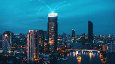 Şehir üzerinde bağlantı ağı karşılıklılığına sahip akıllı dijital şehir. Şehirdeki insanları birbirine bağlayan gelecek akıllı kablosuz dijital şehir ve sosyal medya ağı kavramı .