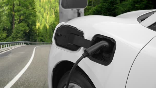 Progressive Concept Environmental Awareness Electric Car Charging Station Hill Road — Stock Video