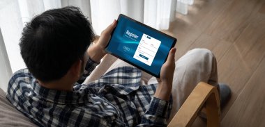İnternet sitesinde mod form doldurmak için çevrimiçi kayıt formu