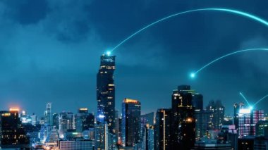 Şehir üzerinde bağlantı ağı karşılıklılığına sahip akıllı dijital şehir. Şehirdeki insanları birbirine bağlayan gelecek akıllı kablosuz dijital şehir ve sosyal medya ağı kavramı .