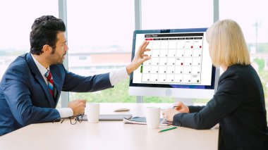 Kişisel düzenleyici ve çevrimiçi iş için mod zamanlama planlaması için bilgisayar yazılım uygulaması takvimiName