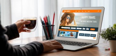Model arama ve seyahat planlama için internet sitesi uçuş, otel ve tur rezervasyonları için anlaşma ve paket sunuyor