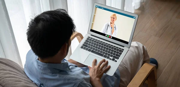 Videochiamata Del Medico Online Tramite Applicazione Software Telemedicina Moderna Incontro — Foto Stock