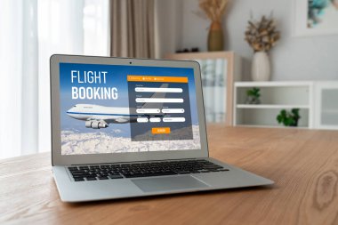 Online uçuş rezervasyon sitesi mod rezervasyon sistemi sağlar. Seyahat teknolojisi kavramı .
