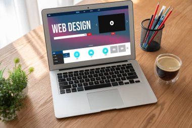 Web sitesi tasarım yazılımı çevrimiçi perakende ticaret ve e-ticaret için model şablonu sağlar