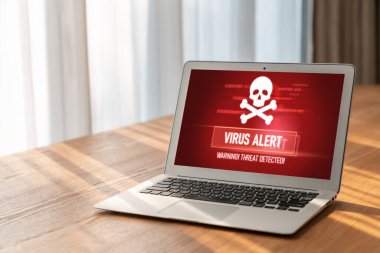 Bilgisayar ekranındaki virüs uyarısı mobil siber tehdit, hacker, bilgisayar virüsü ve kötü amaçlı yazılım tespit edildi