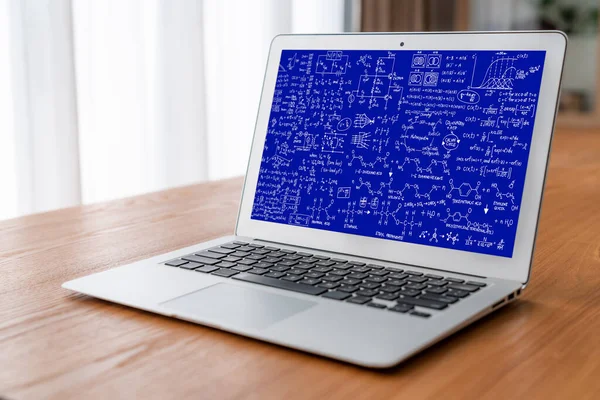 Mathematische Gleichungen Und Modische Formeln Auf Dem Computerbildschirm Die Das — Stockfoto