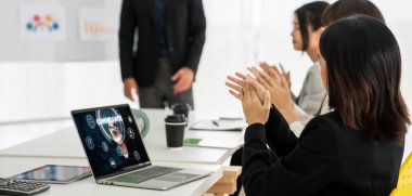 Kaliteli standartları karşılamak için mod çevrimiçi şirket işleri için uyum sistemi