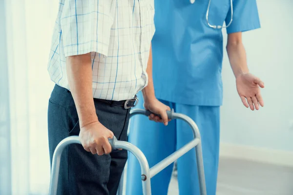 Physiotherapist Assists Her Contented Senior Patient Folding Walker Recuperation Elderly — 스톡 사진