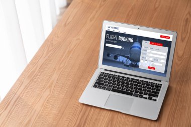Online uçuş rezervasyon sitesi mod rezervasyon sistemi sağlar. Seyahat teknolojisi kavramı .
