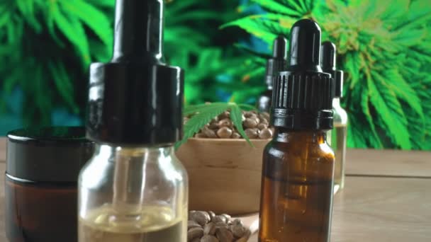 Naturlig Hudvård Kosmetisk Mockup Produkt Som Produceras Cannabis Legaliserade Laboratorium — Stockvideo