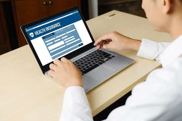 Ziektekostenverzekering Website Modish Registratiesysteem Voor Gemakkelijk Formulier Invullen — Stockfoto