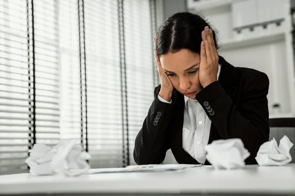 Competent Female Employee Who Has Become Completely Exhausted Result Overburdened — Zdjęcie stockowe