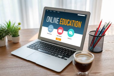 Öğrencilerin internet ağında çalışabilmeleri için mod yazılımlı e-öğrenme web sitesi