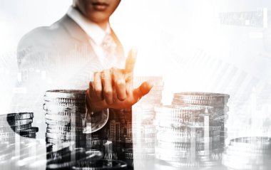 Businessman analyst working with digital finance business data graph showing technology of investment strategy for perceptive financial business decision. Digital economic analysis technology concept.