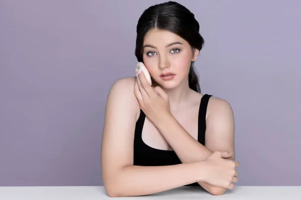 Facial Cosmetic Makeup Concept Closeup Portrait Young Charming Girl Applying — Stockfoto