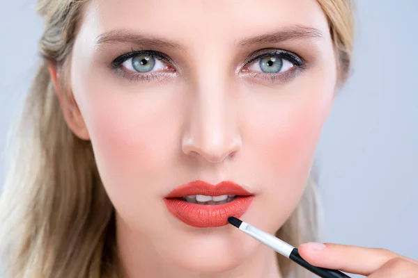 Closeup Beautiful Young Woman Flawless Healthy Skin Natural Makeup Putting — Stock Photo, Image