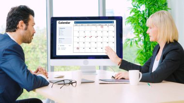 Kişisel düzenleyici ve çevrimiçi iş için mod zamanlama planlaması için bilgisayar yazılım uygulaması takvimiName