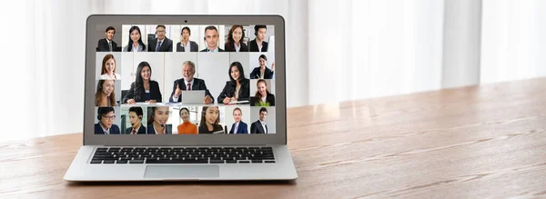Üzletemberek Videokonferencián Modis Virtuális Csoport Találkozó Corprate Üzleti Irodai Dolgozók — Stock Fotó