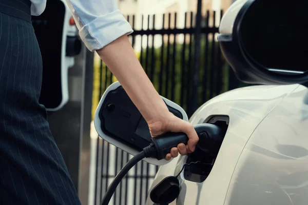 Focus Charger Plug Electric Car Public Charging Station Blur Progressive — Fotografia de Stock