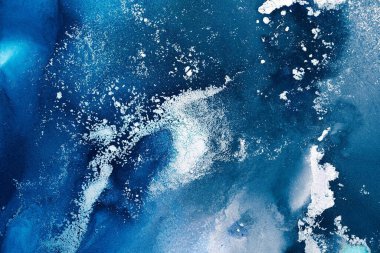 Soyut arkaplan için özgün tablodaki mermer mürekkep soyut sanat. Boyama, ombre alkol mürekkebinin pürüzsüz mermer arkaplan desenini yaratmak için yüksek kaliteli kağıt dokusuna boyanmış. .