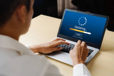 Aygıt yazılım güncellemesi için bilgisayarda yazılım güncellemesi