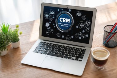 CRM işletme ve işletme için modern bilgisayarda müşteri ilişkileri yönetim sistemi