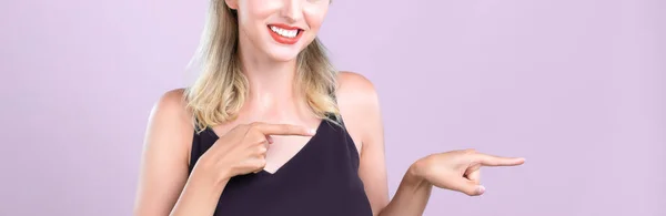 Closeup Alluring Beautiful Perfect Makeup Clean Skin Woman Portrait Pointing — Zdjęcie stockowe
