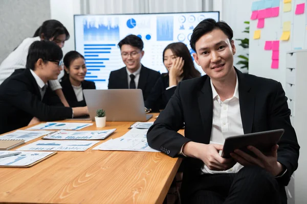 Focus Portrait Successful Confident Male Manager Executive Business Wear Blurred — Zdjęcie stockowe