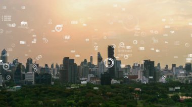 İş verileri analitik arayüzü akıllı şehrin üzerinde uçuyor ve iş zekasının geleceğini değiştiriyor. Stratejik plan için büyük verileri analiz etmek için bilgisayar yazılımı ve yapay zeka kullanılır .