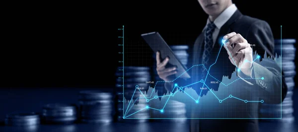 Businessman Analyst Working Digital Finance Business Data Graph Showing Technology — Zdjęcie stockowe