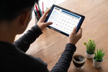 Kişisel düzenleyici ve çevrimiçi iş için mod zamanlama planlaması için bilgisayar yazılım uygulaması takvimiName