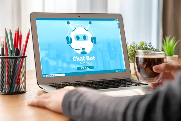 Приложение Chatbot Модного Онлайн Бизнеса Которое Автоматически Отвечает Вопросы Клиентов — стоковое фото