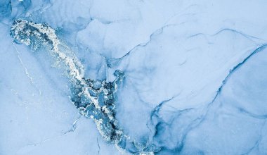 Mermer mürekkep soyut sanatının orijinal resmi. Örnek bir orjinal tablodan yüksek çözünürlüklü fotoğraf. Karargah kağıt dokusuna pürüzsüz mermer desen oluşturmak için soyut resim yapıldı.