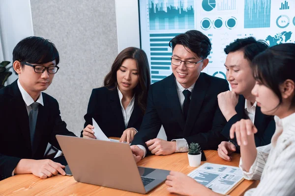 Business Team Financial Data Analysis Meeting Business Intelligence Report Paper — 스톡 사진