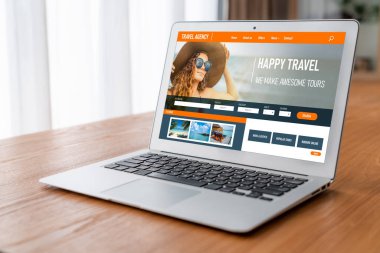 Model arama ve seyahat planlama için internet sitesi uçuş, otel ve tur rezervasyonları için anlaşma ve paket sunuyor