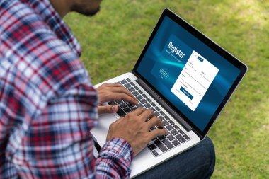 İnternet sitesinde mod form doldurmak için çevrimiçi kayıt formu