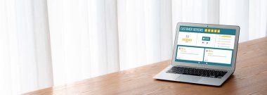 Şirket işleri için mod bilgisayar yazılımının müşteri deneyimi ve gözden geçirme analizi