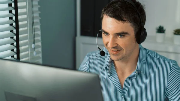 Competent Male Operator Working Customers Office Concept Operator Customer Service — Fotografia de Stock