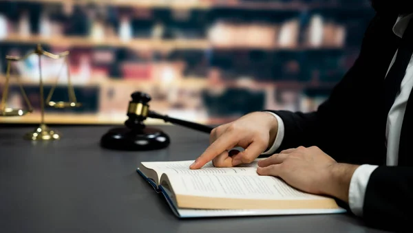 Closeup Lawyer Attorney Preparing Lawsuit Litigation Reading Studying Legal Book — Stock Photo, Image