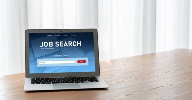 Çalışanların işe alım İnternet ağındaki iş fırsatlarını araması için mod web sitesinde online iş araması