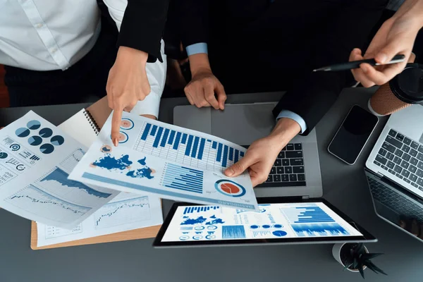 Closeup Dashboard Meeting Desk Businesspeople Analyzing Planning Business Strategy Hands — Fotografia de Stock