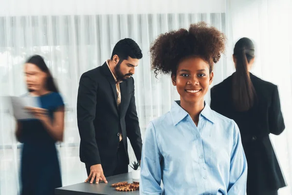 Young African Businesswoman Portrait Poses Confidently Diverse Coworkers Busy Meeting — Stock Photo, Image