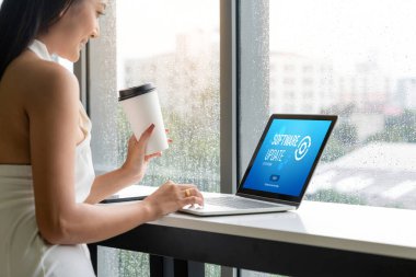 Aygıt yazılım güncellemesi için bilgisayarda yazılım güncellemesi